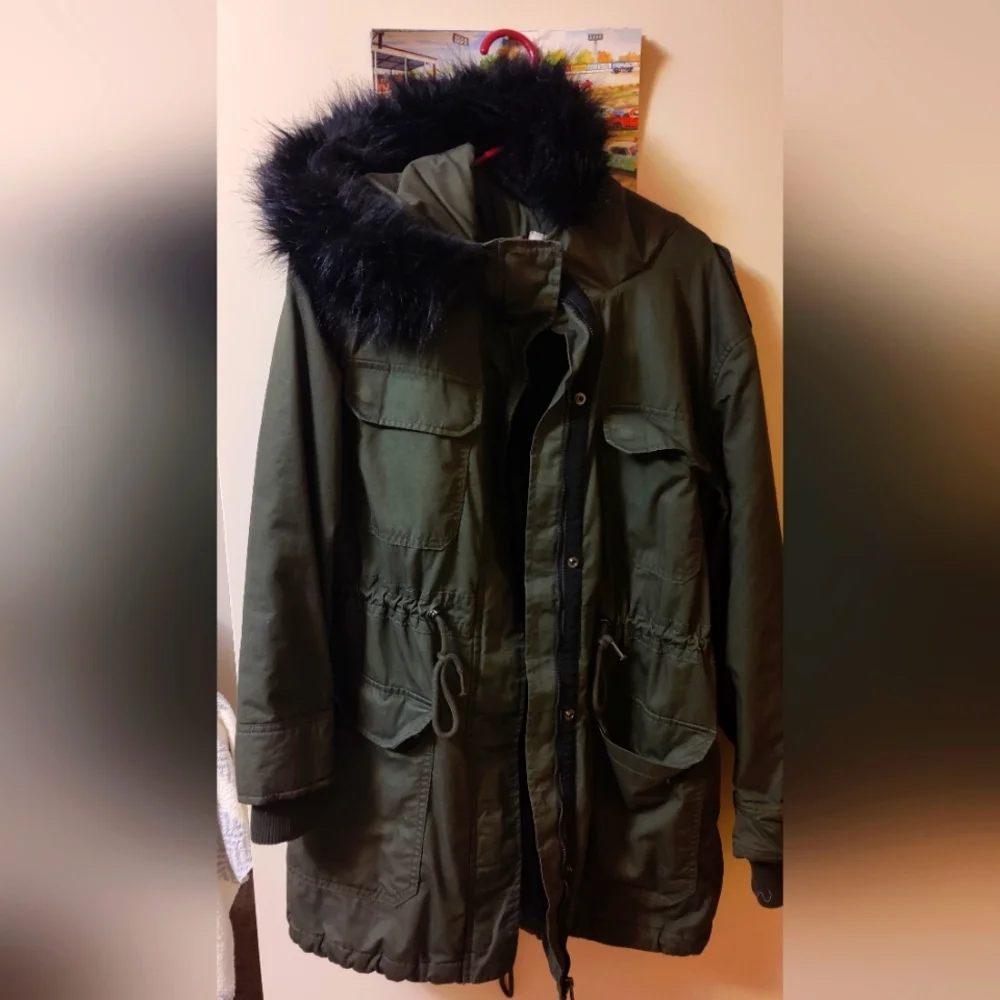 Jacket - Picture 1 of 1